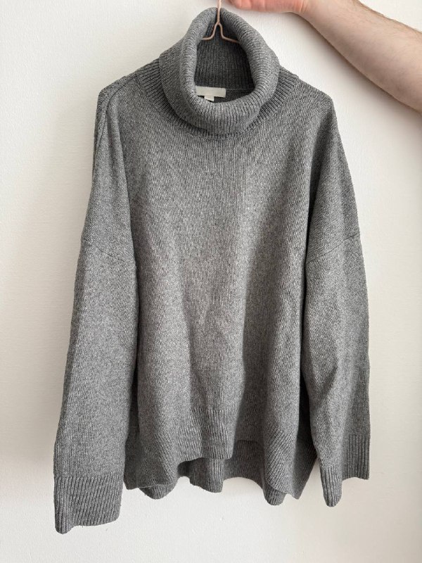 Пальто Zara, Бомбер Colins, Джинсы Levi's, Свитер H&M 8