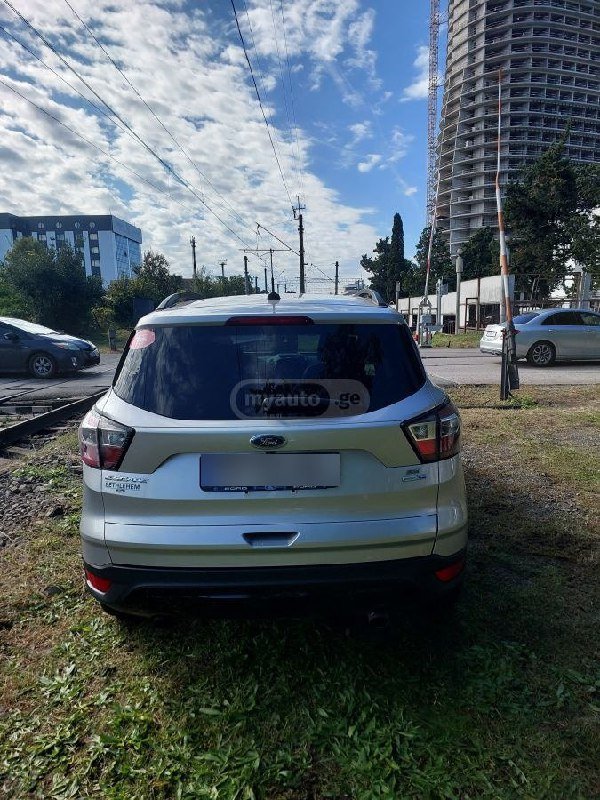 Ford Escape SE 2017 автомобиль 4