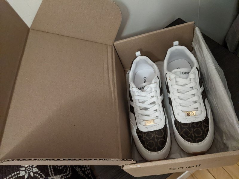 Кроссовки Calvin Klein женские размер 38 новые 2