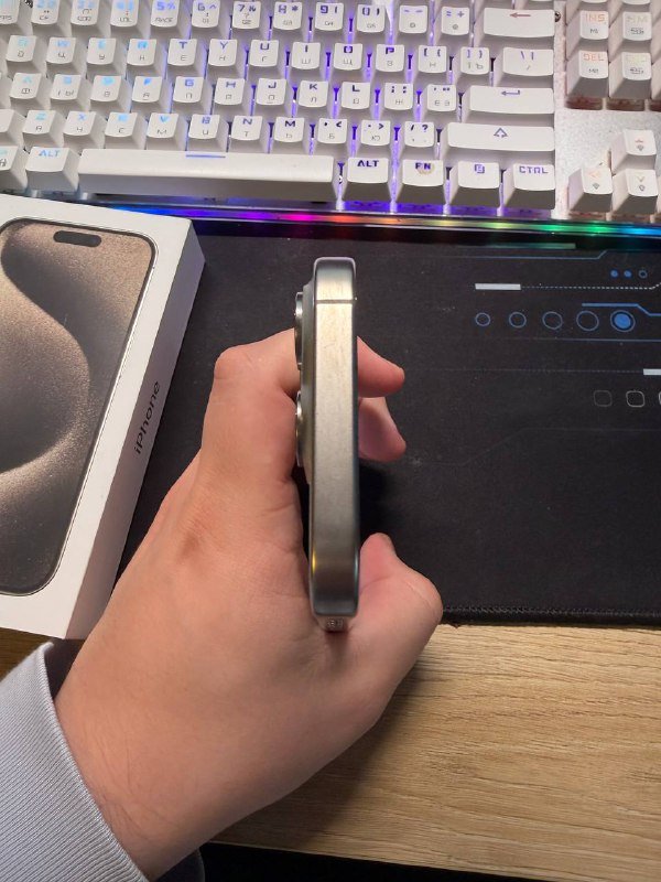 Iphone 15 pro 128gb natural titanium 5