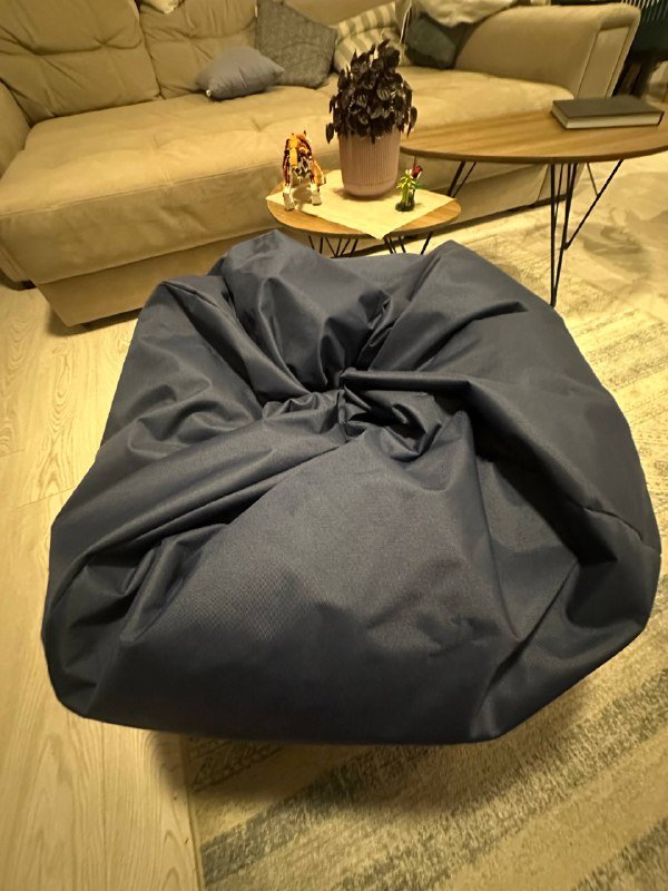 два пуфа груши