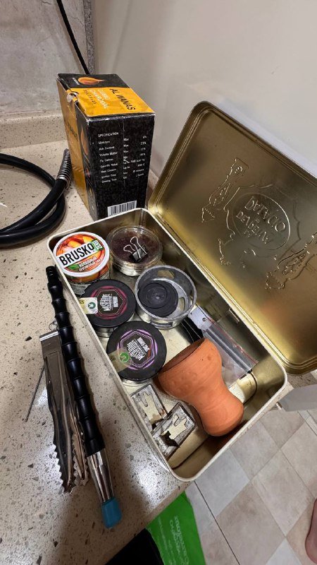 Кальян с табаком и углями 2