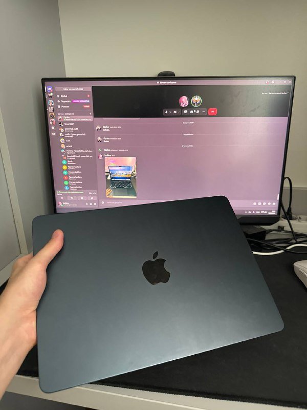 Mac book air m2 256 гб 8 оперативки