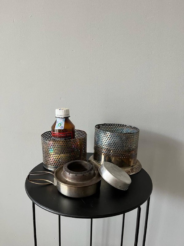 Надувной матрас, Летний спальный мешок, Спиртовка, Геймпад для смартфона, Баскетбольный мяч, Электрический чайник, Колонка Marshall Emberton 3