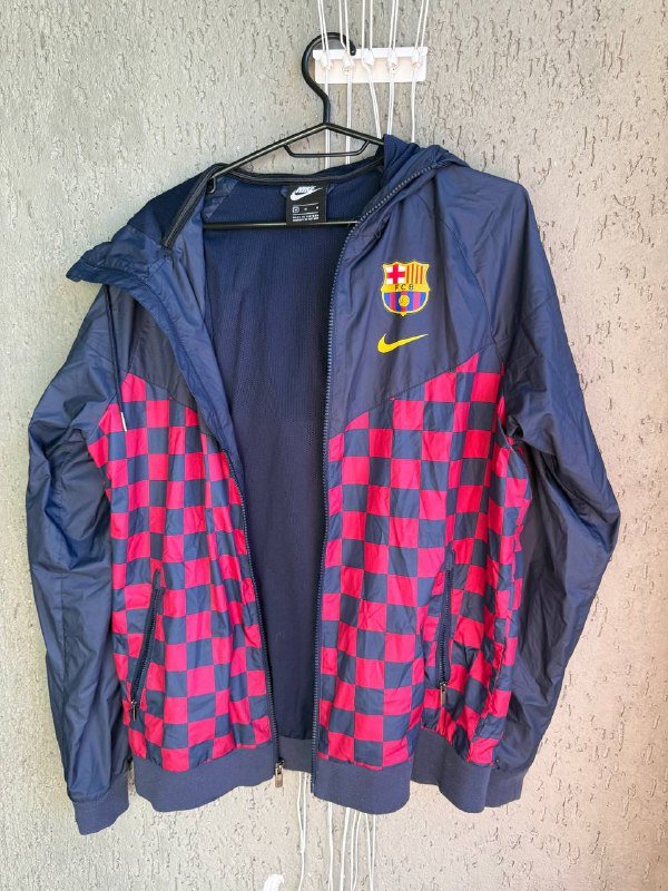 Мужская куртка FC Barcelona оригинал M