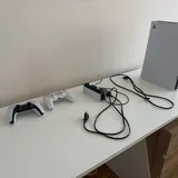 PlayStation 5 и кастомный контроллер 3