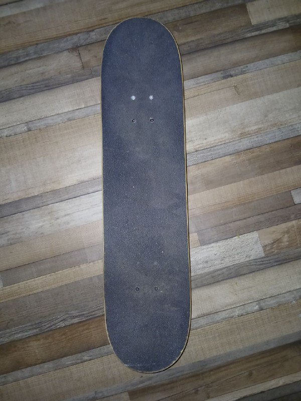 iPad, чехлы, скейтборд, кроссовки Balenciaga 7