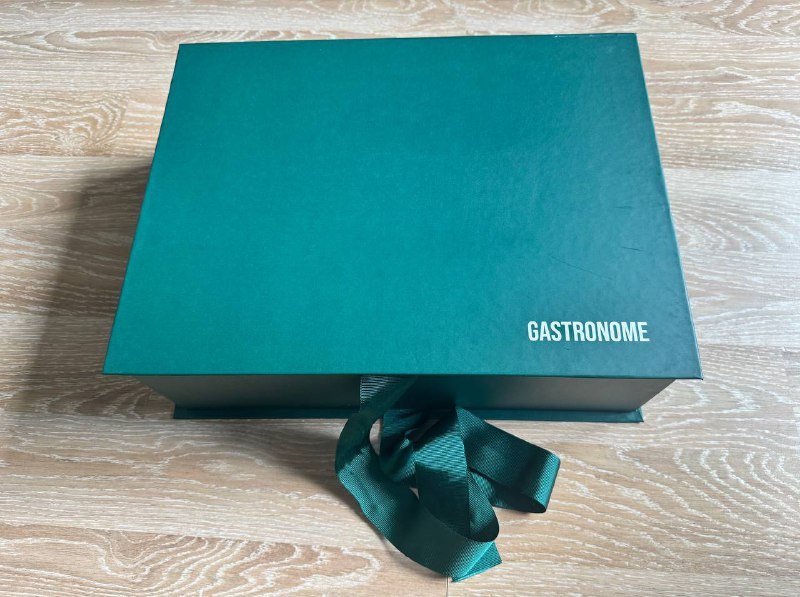 Подарочные коробки 2