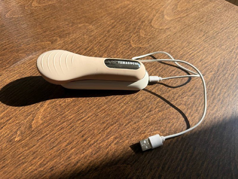 Массажная щетка Yamaguchi для очищения лица 2