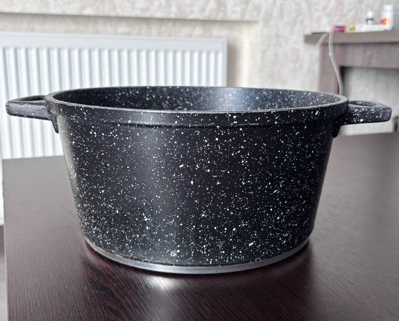 Кастрюля 4,5л с крышкой 7