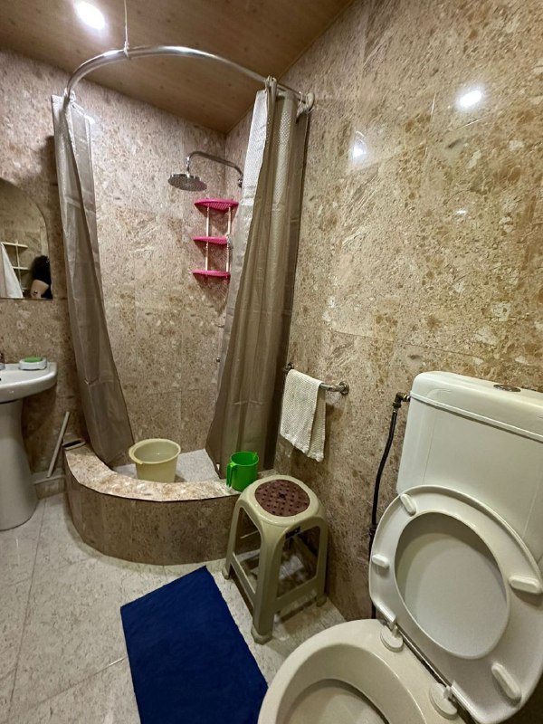 Квартира 3 комнаты в Батуми, аренда 3