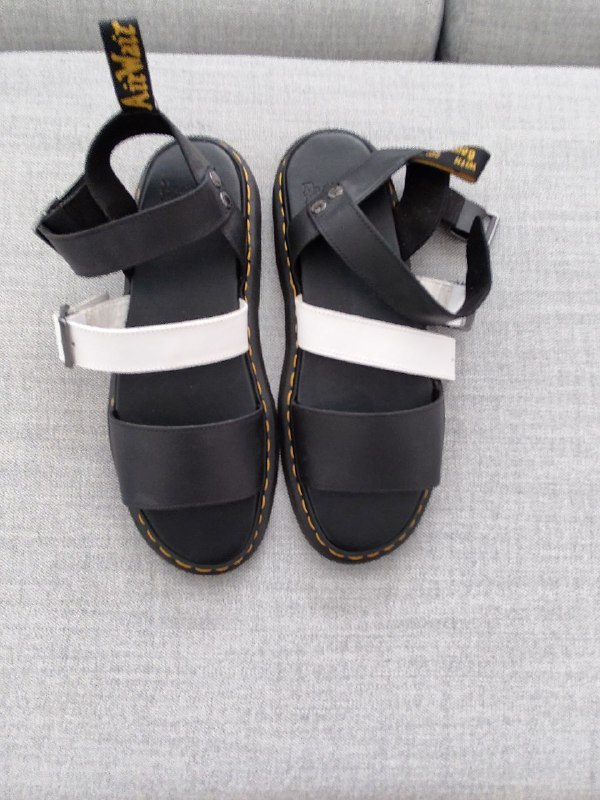 Босоножки женские Aqua, Guess, мужские Dr. Martens, брюки BARBERA, плавки SPEEDO, шорты Galaxy, туфли BORAS, Polo Ralph Lauren, кроссовки Nike 3