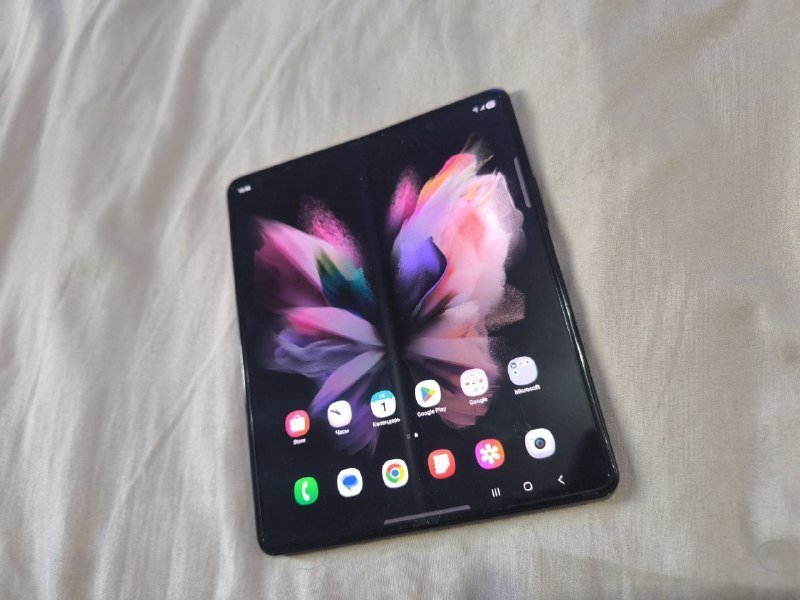 Samsung z fold 3 5g, Samsung note 8, Lenovo thinkpad t440