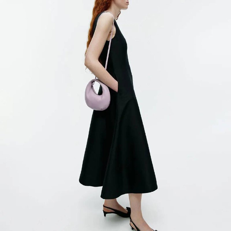 Кожаная сумочка ARKET Rounded mini (moon) bag 2