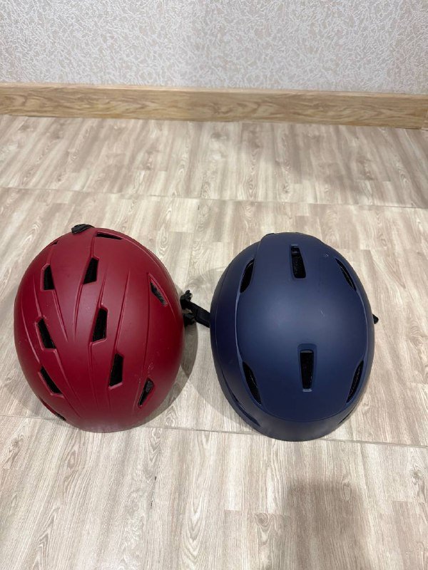 Горнолыжные шлемы GIRO, Glissade и маски Wedze, Electric Charger 5