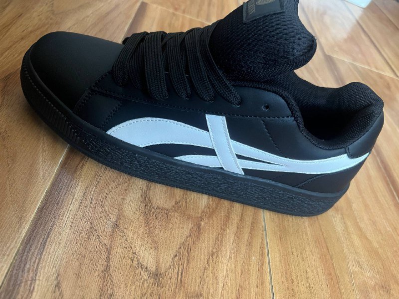 Мужские кроссовки черные 43 размер 3