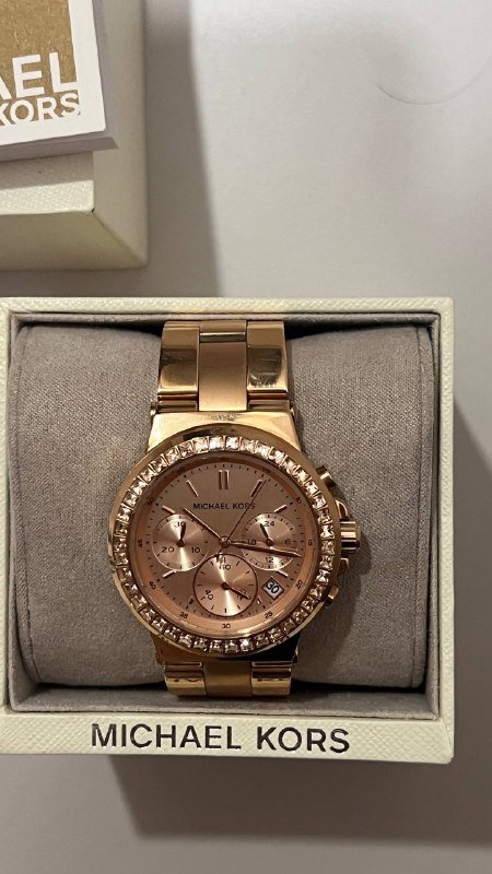 Часы MICHAEL KORS розовое золото с золотым напылением