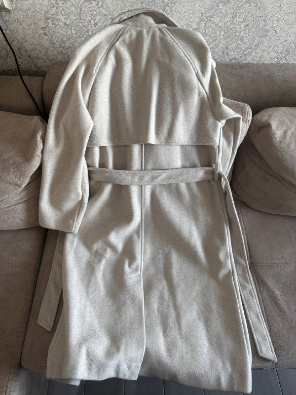 Пальто женское Stradivarius размер S