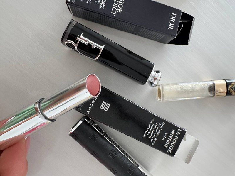 Зарко парфюм, Джо малон, блеск, трезор, помада Диор, помада дживанши 8