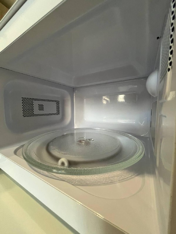 Микроволновка Delonghi MW20 2