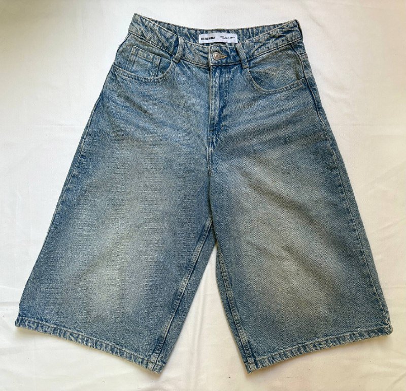 Шорты бермуды Bershka