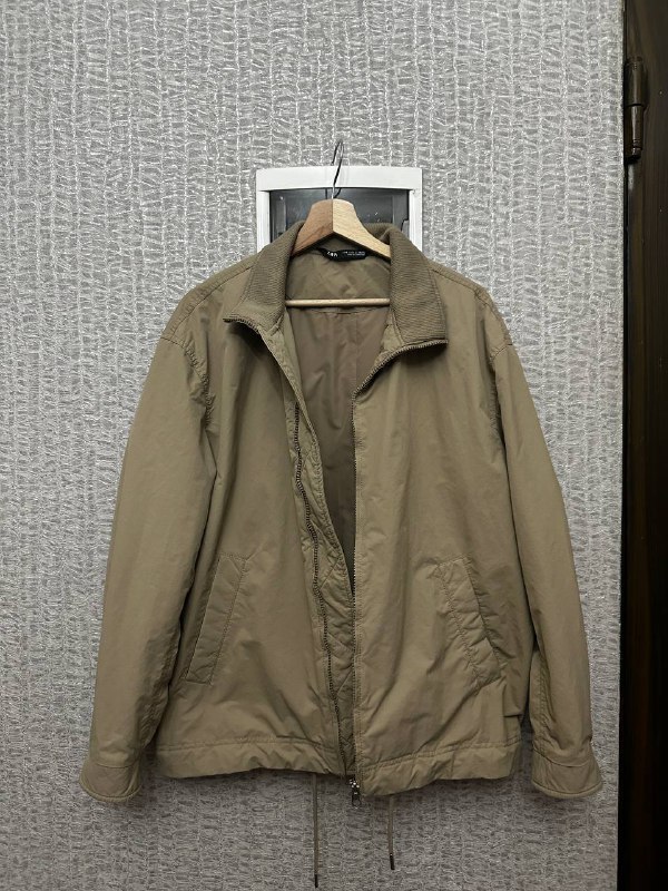 Жилетка Baileys, Поло Timberland, Рубашка Jack Jones, Свитер Jack Jones, Куртка-Дождевик Codered, Штаны Zara, Куртка Zara, Барсетка Barbour 7