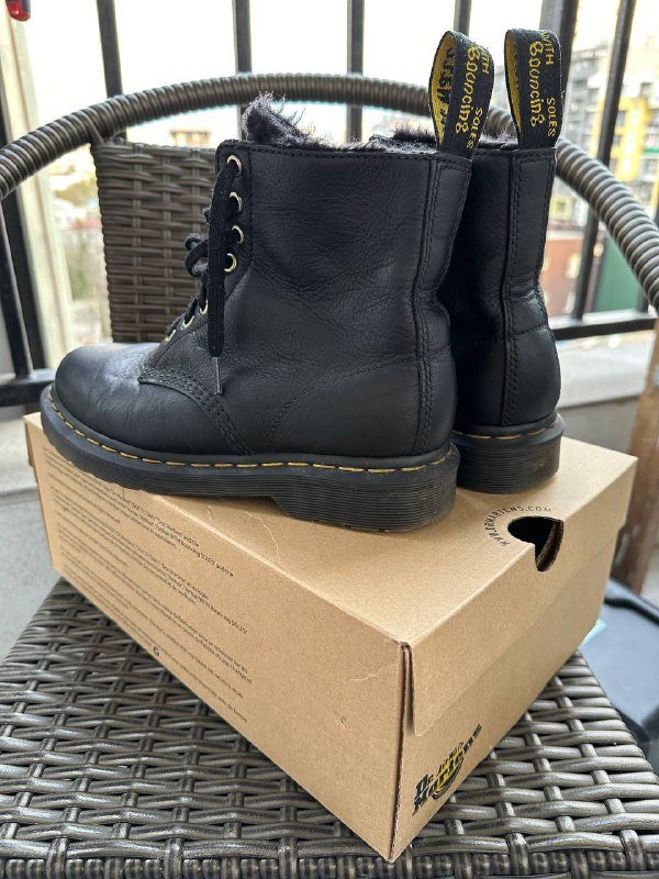 Ботинки Dr. Martens 1460 Pascal FL кожаные 2