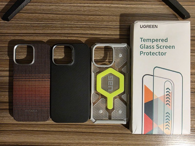 Apple AirPods Pro 2, монитор 24, чехлы и стекла для iPhone 16 Pro Max 3