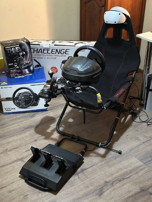 Сетап для симрейсинга Playseat Challenge, Thrustmaster T300RS GT, PlayStation VR2