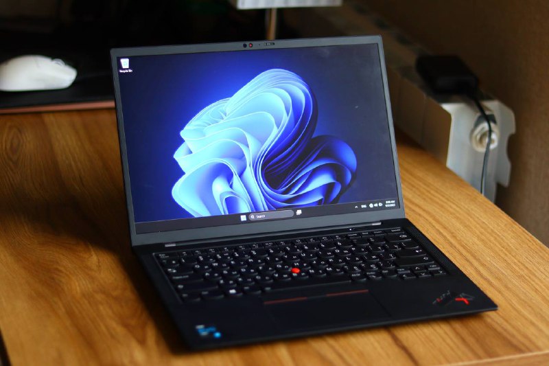 Ноутбук ThinkPad X1 Carbon Gen 9 6