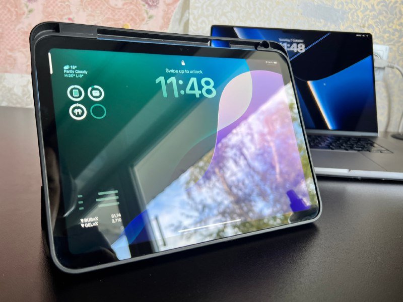 Apple iPad 2025 11th Generation 11 inch 256GB Blue 3