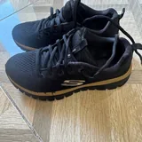 Кроссовки Skechers и сандалии ECCO 3