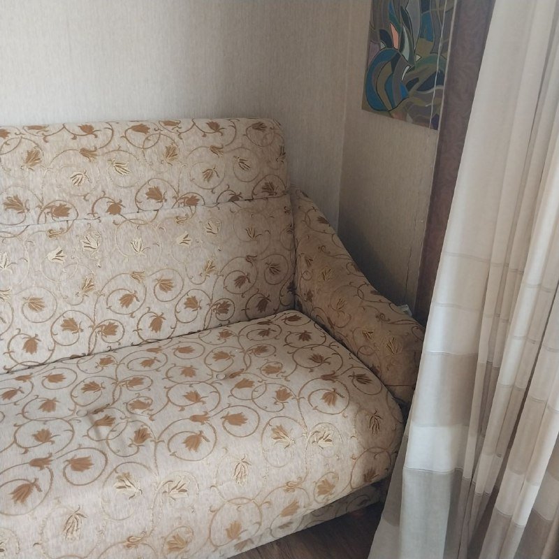Диван бежевый в хорошем состоянии 2