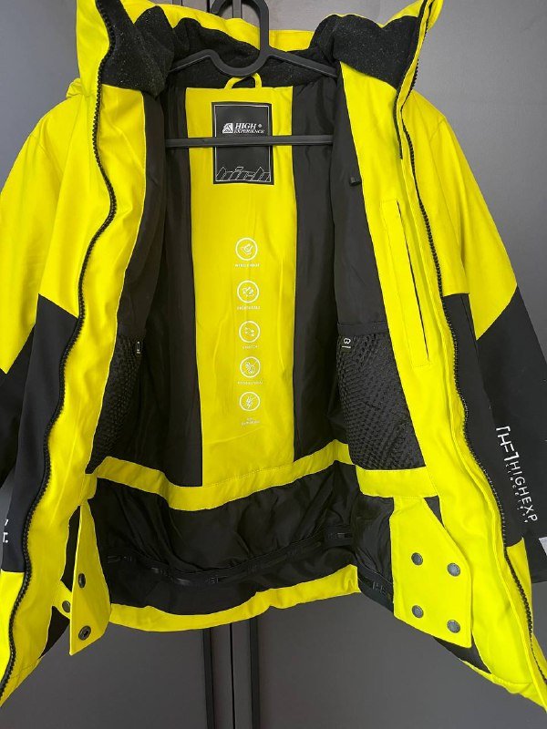 Зимняя куртка Hign experience 140 размер 5