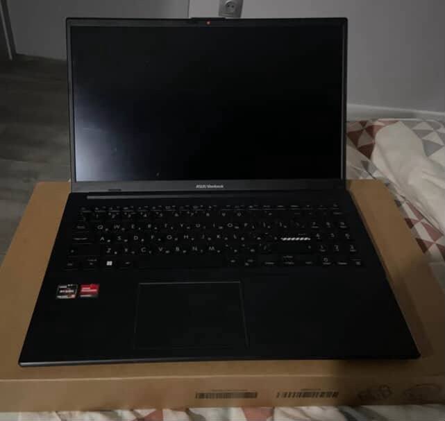 Ноутбук Asus Vivobook Go 15 E1504FA 5