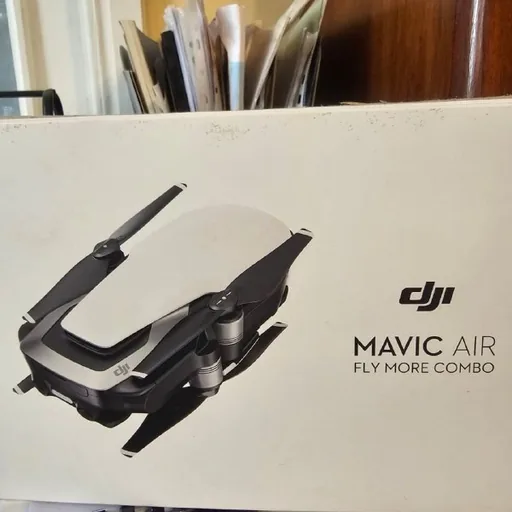 DJI Mavic Air дрон