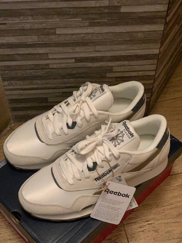 Кроссовки Reebok натуральная кожа нейлон 40 EU