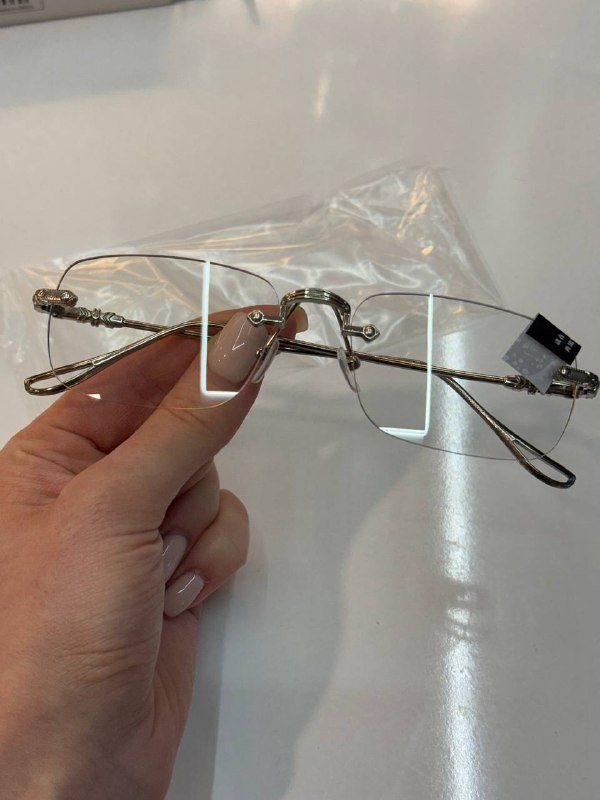 Женские имиджевые солнцезащитные очки 2