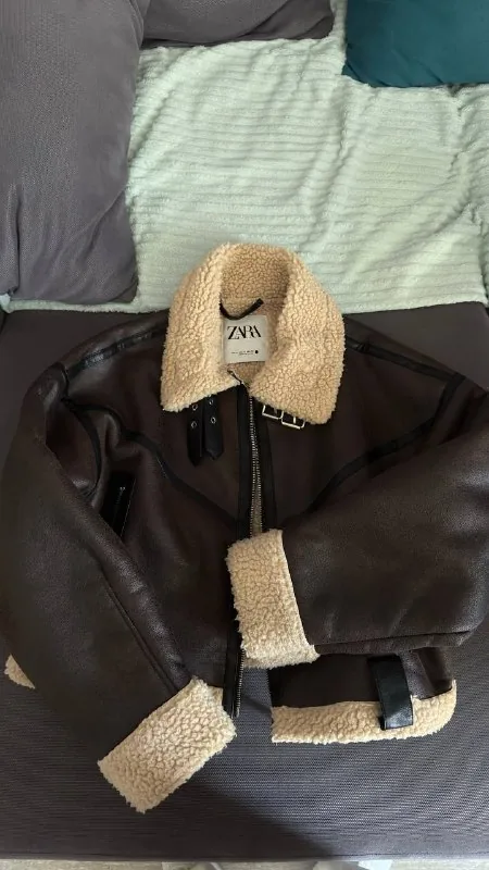 Куртки Zara, Stradivarius 1