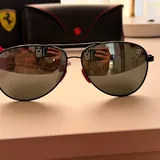 Apple Pencil Pro, солнцезащитные очки Ray Ban, KeySmart iPro, чехол Nintendo Switch 2