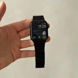 Apple AirPods Max 1, Apple Watch Series 7, зарядная станция, шампунь для собак 1