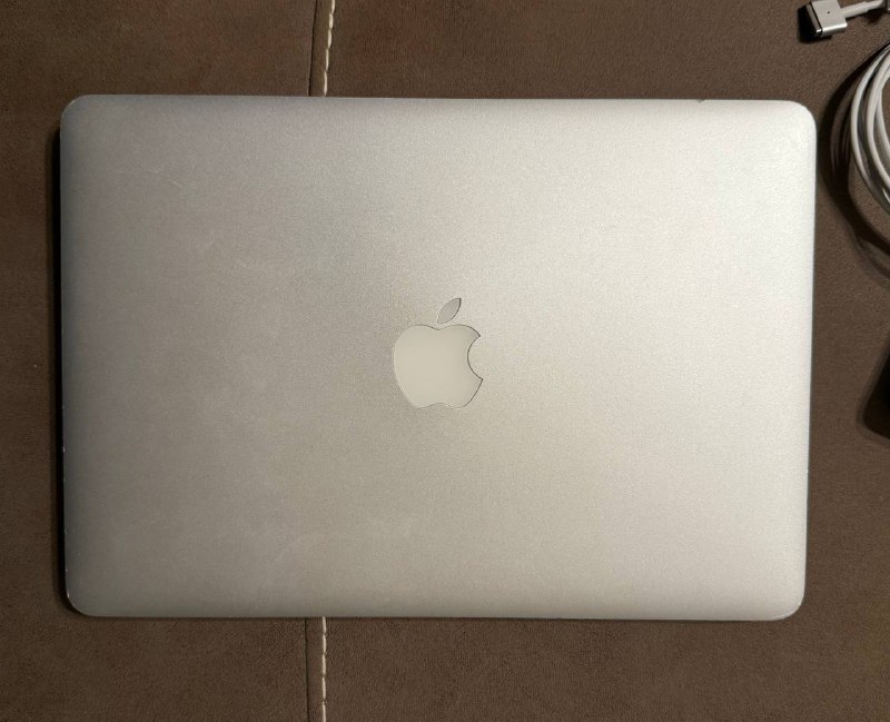 Apple Macbook Pro Retina 13 inch Mid 2014 3