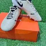 Футбольные бутсы Nike Tiempo Legend 10 Academy 1