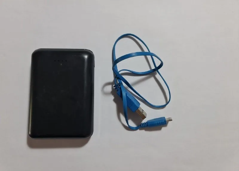 Powerbank со шнуром 1