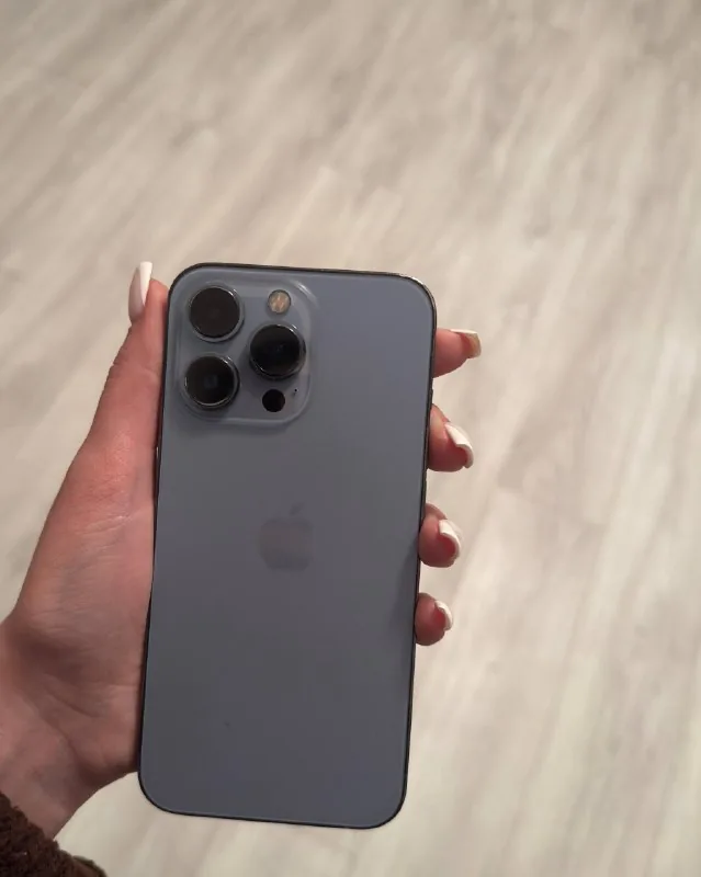 iPhone 15 Pro 128 ГБ, синий 1