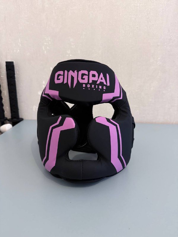 Шлем для бокса и кикбоксинга, бинты в подарок