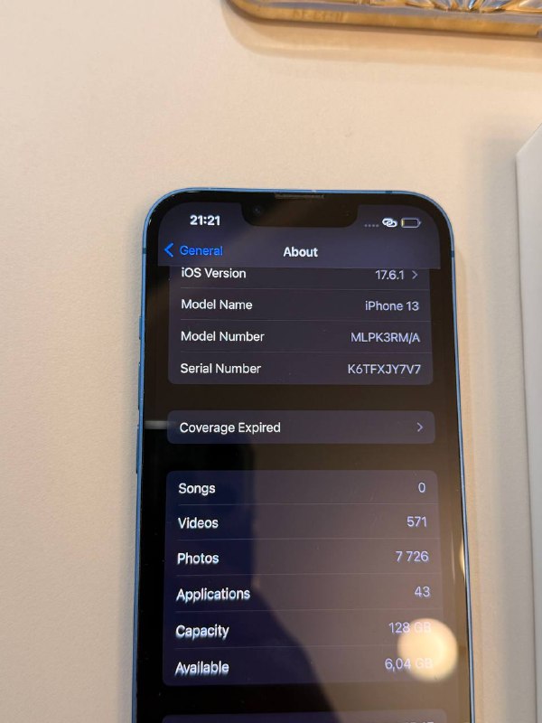 iPhone 13, 128gb, с коробкой и чехлом 5