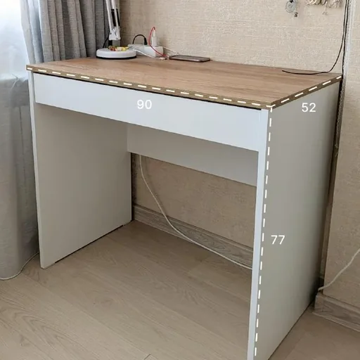 Письменный компьютерный стол