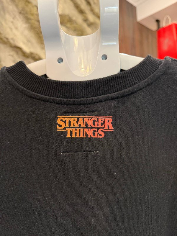 Свитшот Stranger Things Pull&Bear размер M 2