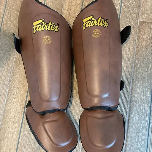 Защита для голени Fairtex